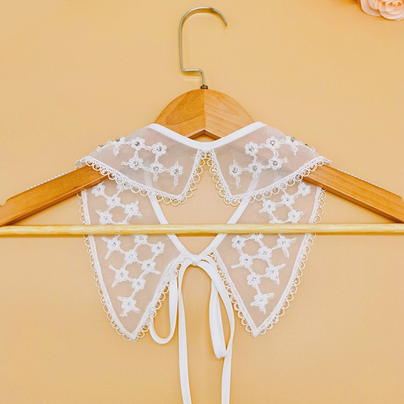 Khăn Quàng Cổ Bằng Lưới Đính Hạt Pha Lê Lấp Lánh Thêu Họa Tiết Hoa Xinh Xắn Cho Búp Bê