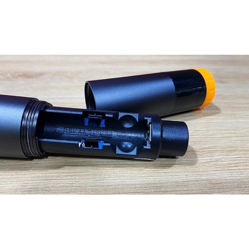 Micro karaoke đa năng cao cấp Boss QM-71