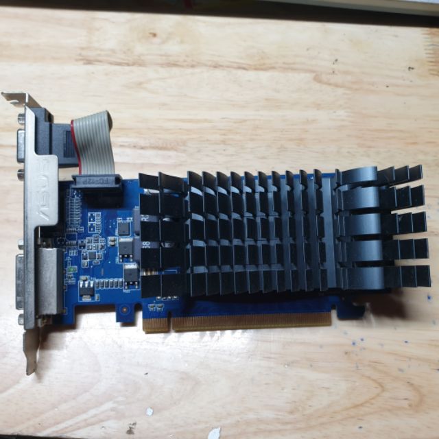 Cạc màn hình Giga/Asus GT210 bo lùn chính hãng đẹp zin | BigBuy360 - bigbuy360.vn