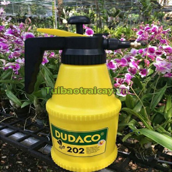 Bình xịt tưới cây cảnh 2 lít vòi phun lắp đồng DUDACO - BX2