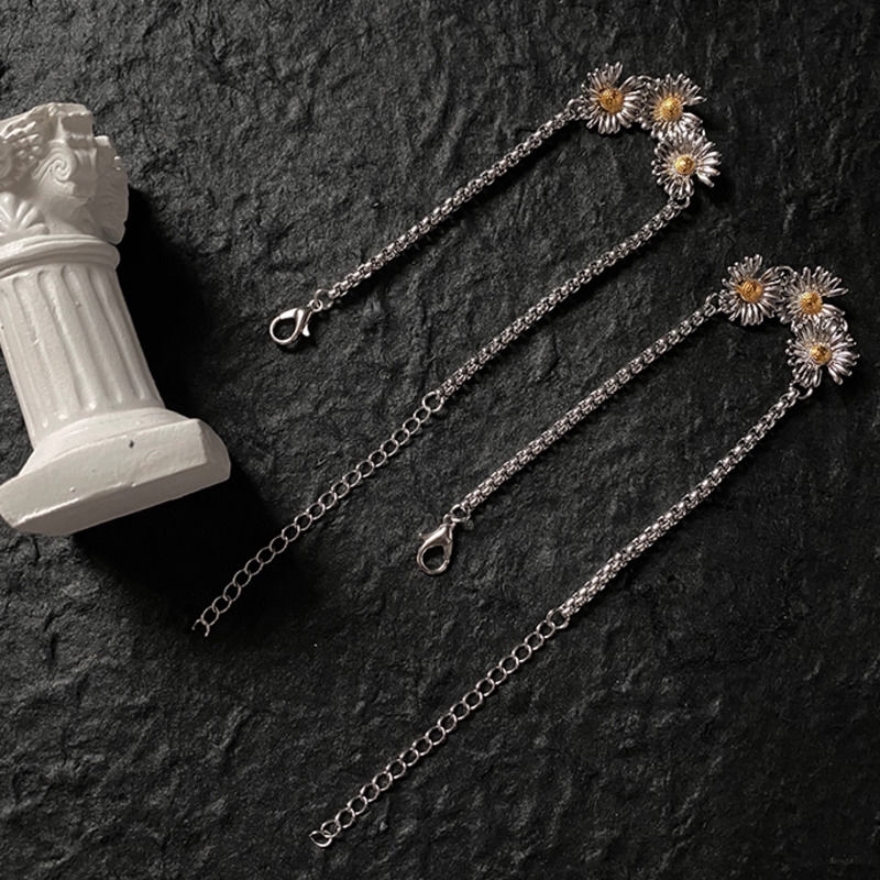 Vòng đeo tay kim loại mặt hình hoa cúc phong cách hip hop cá tính thời trang