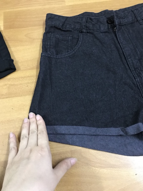 Quần sooc cho mẹ và gái lớn