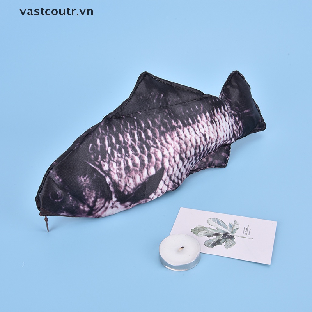 1 hộp đựng bút hình con cá ngộ nghĩnh