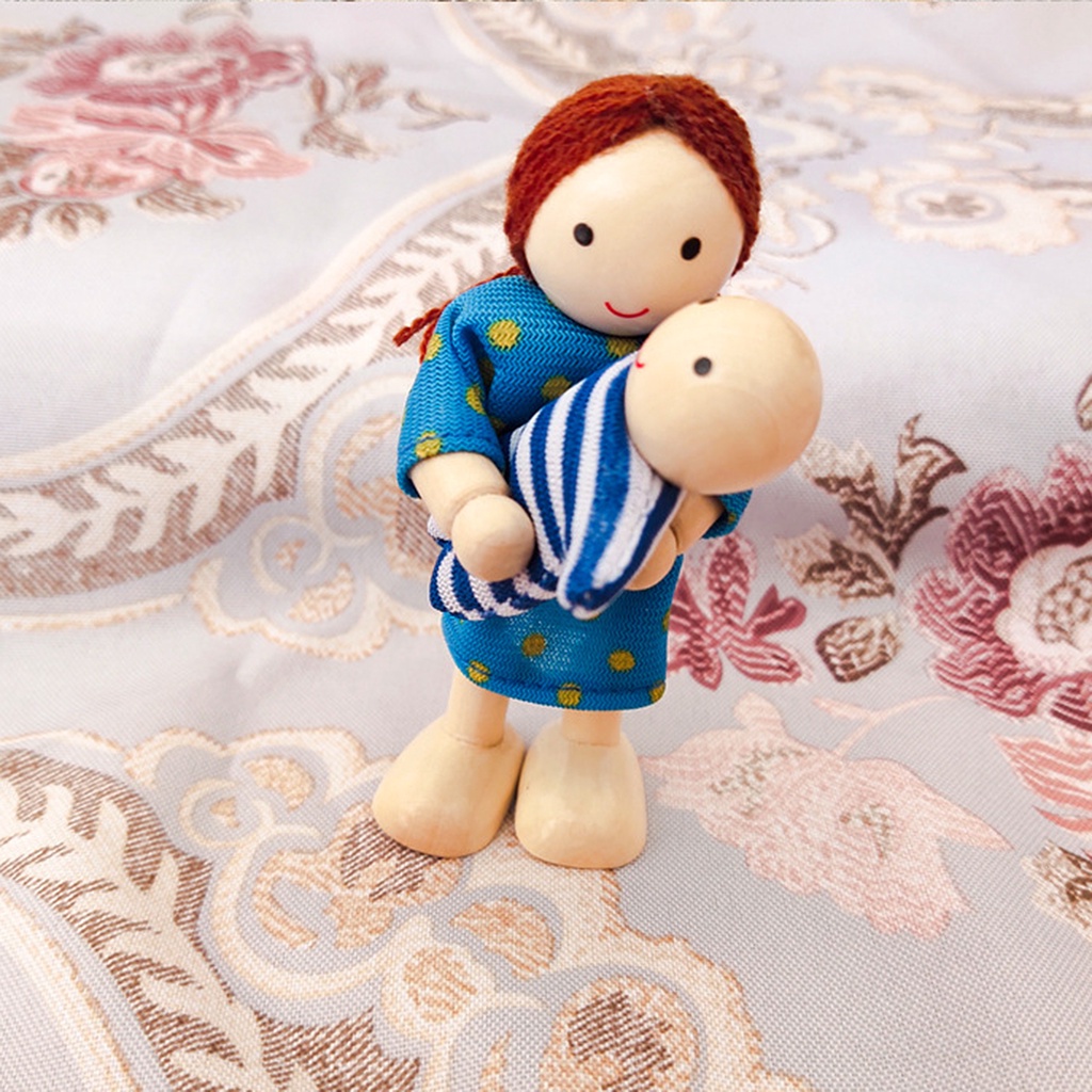 Set 7 Mô Hình Đồ Chơi Gia Đình Hoạt Hình Bằng Gỗ Có Thể Di Chuyển