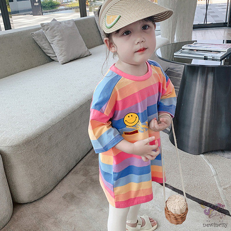 Đầm dáng suông họa tiết sọc cầu vồng thời trang xinh xắn năng động cho bé gái