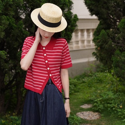 Áo Cardigan Dệt Kim Tay Ngắn Kẻ Sọc Thiết Kế Xẻ Tà Cá Tính