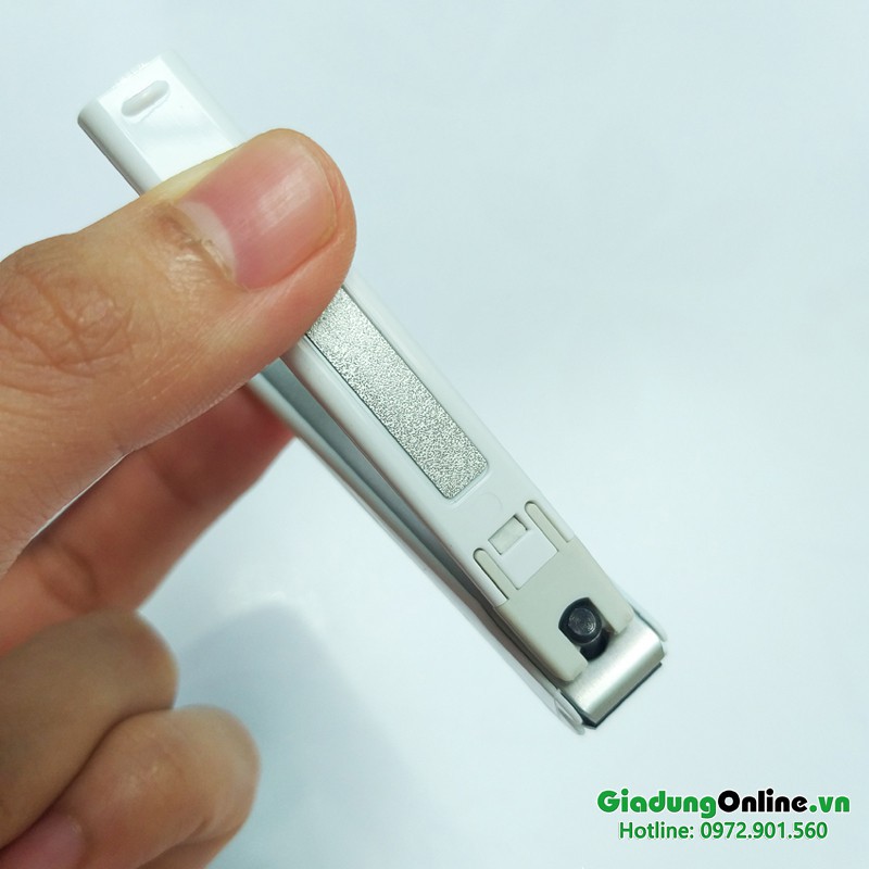 Bấm móng tay KAI Type W001 hàng Nhật màu trắng