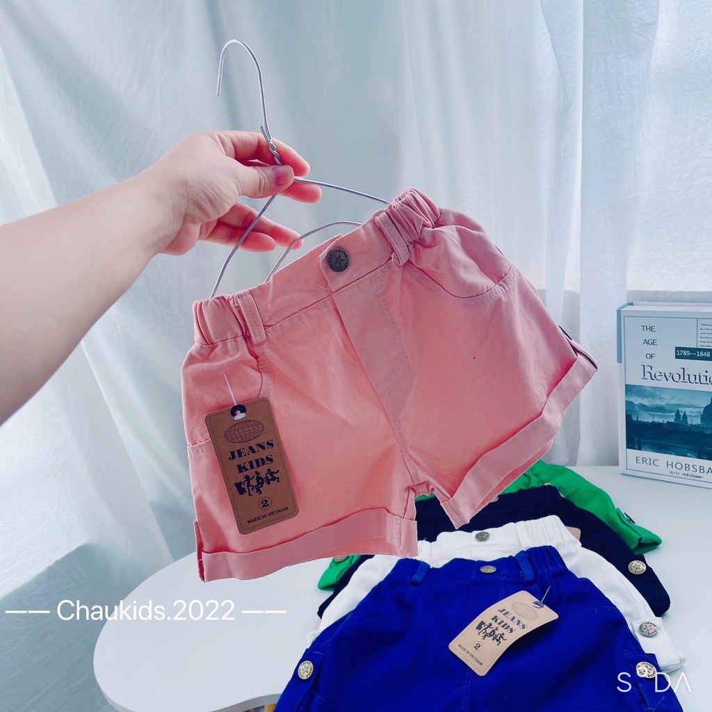 Quần đùi bé gái, quần short kaki gập gấu đai đính cúc siêu xinh cho bé