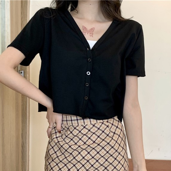 Áo Thun Nữ ⭐FREESHIP⭐ Áo Croptop Nút Cài Cổ Tim 888