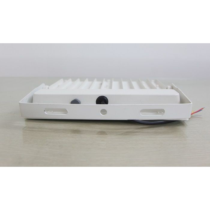 Đèn Led pha 100w siêu sáng, đèn chiếu sáng sân vườn