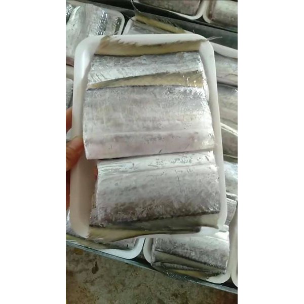 Cá hố hàng loại 1 trắng khay 500g