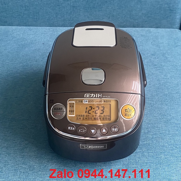 Nồi Cơm Điện Cao Tần IH Zojirushi NP-RJ05 Nhật Bản