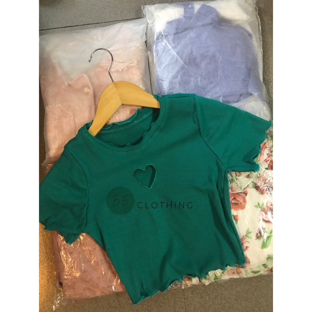 Áo khoét tim croptop (nhiều màu)