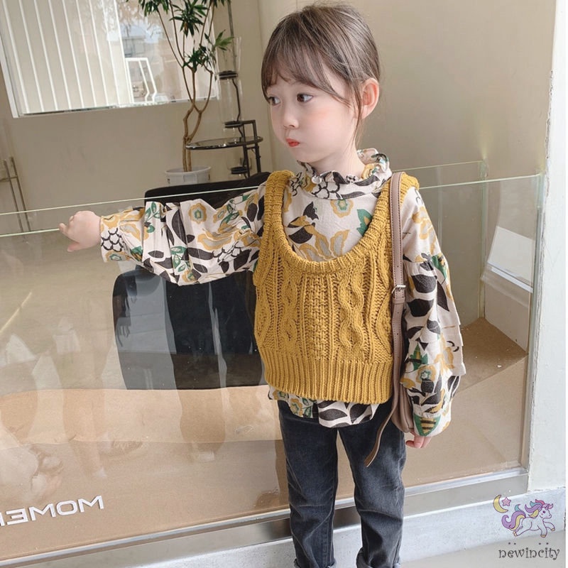 Korean Girls Autumn Retro Style Knitted Vest