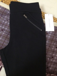 Quần legging Zara khoá chéo