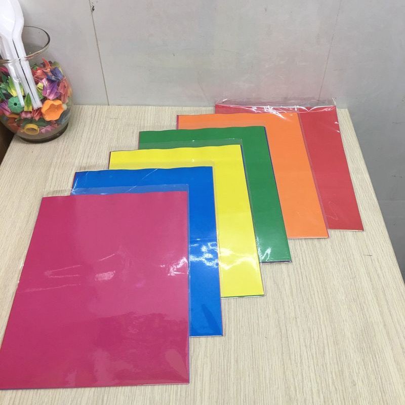 Giấy thủ công có kẻ Decal màu bóng cao cấp  Vũ Hoàng loại to khổ A5 tập 5 tờ
