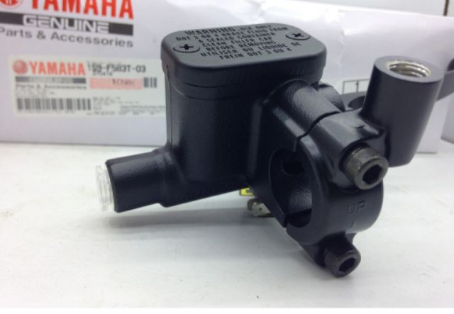 Cùm tay dầu sirius trên zin - exciter 135