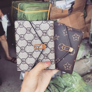 Ví nữ ngắn cầm tay