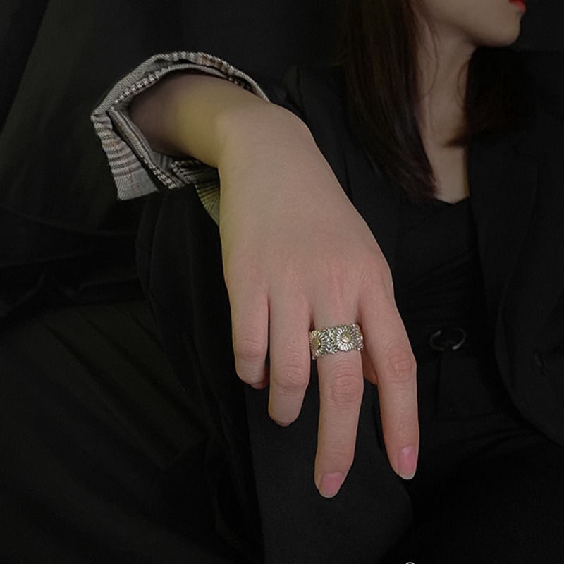 Nhẫn thiết kế hở hình hoa cúc xinh xắn có thể điều chỉnh 23183