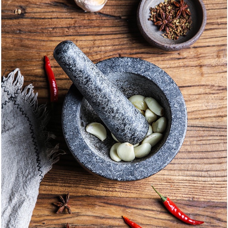 Bộ cối chày đá nguyên khối đen tiện dụng
