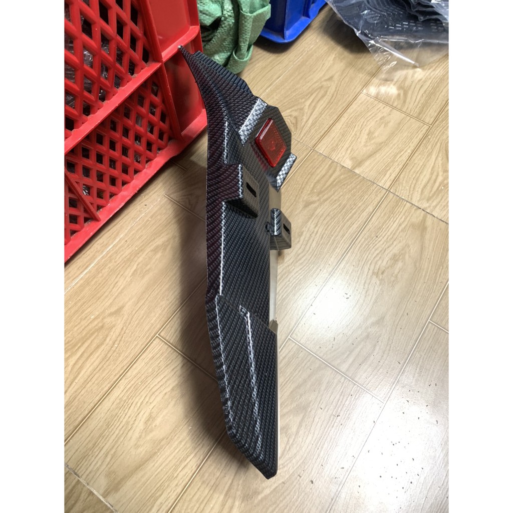 Dè bảng số xe exciter 150 kiểu fz màu cacbon