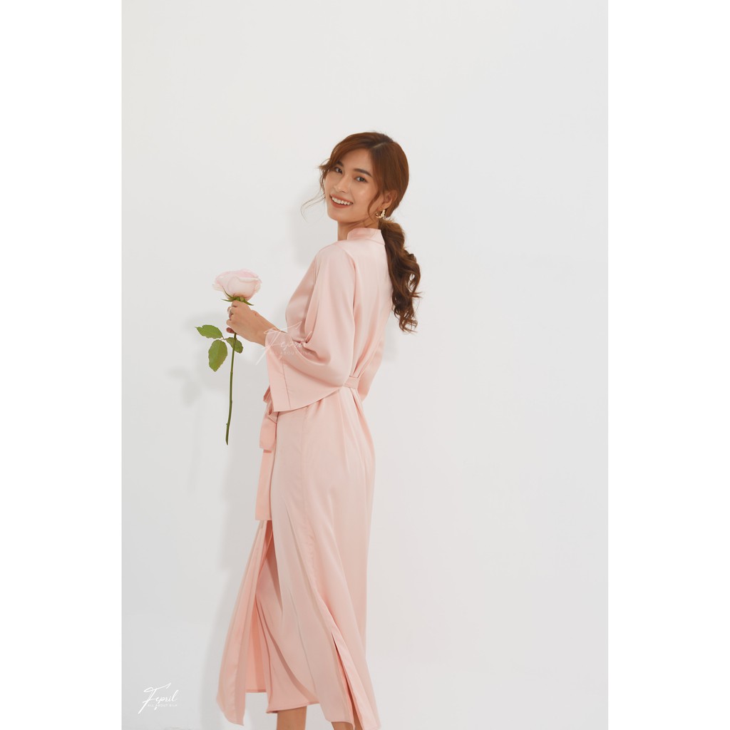 Áo choàng lụa dài FEPRIL Long Basic Kimono | BigBuy360 - bigbuy360.vn