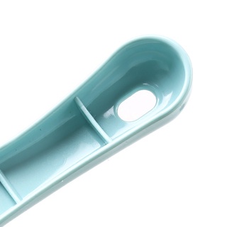 Ca nhựa múc nước cán dài