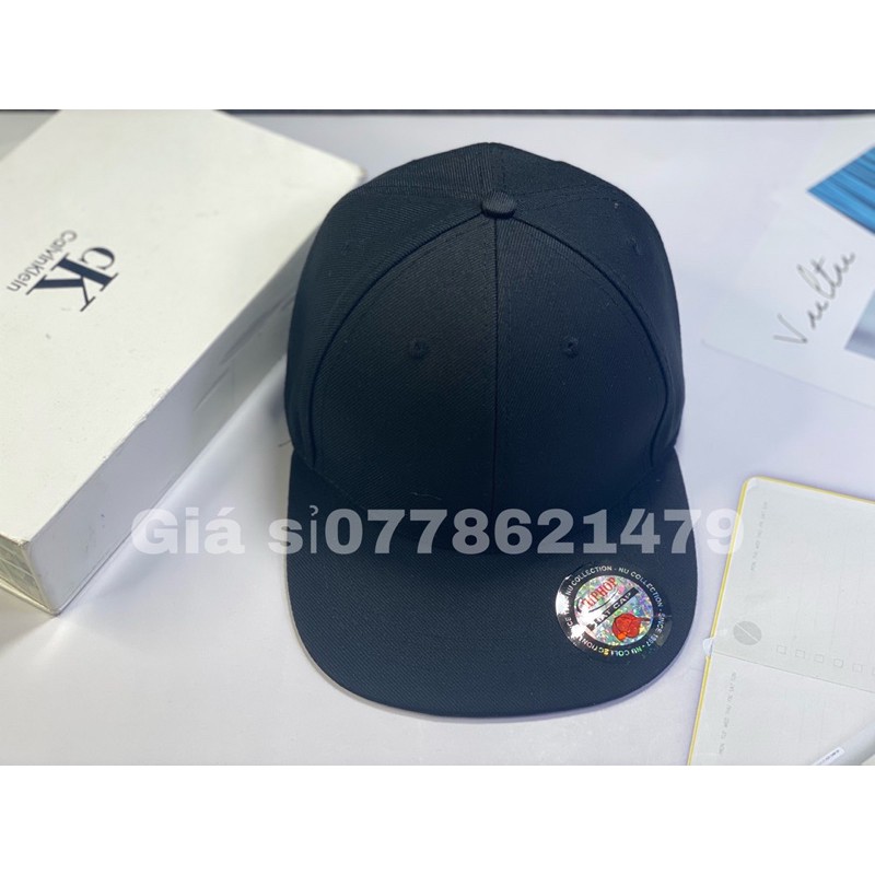 Mũ snapback đen trơn cực chất thời trang nam