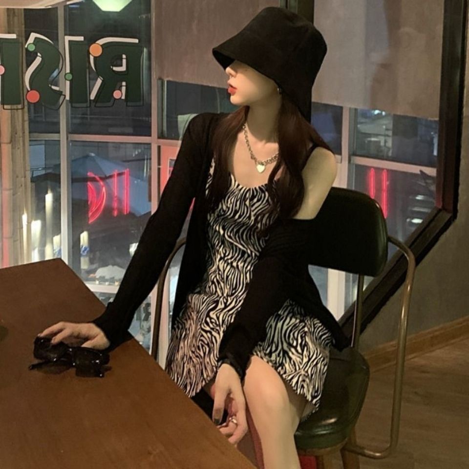 Bộ Áo Khoác Cardigan + Đầm Hai Dây Họa Tiết Ngựa Vằn Thời Trang Mùa Hè Dành Cho Nữ