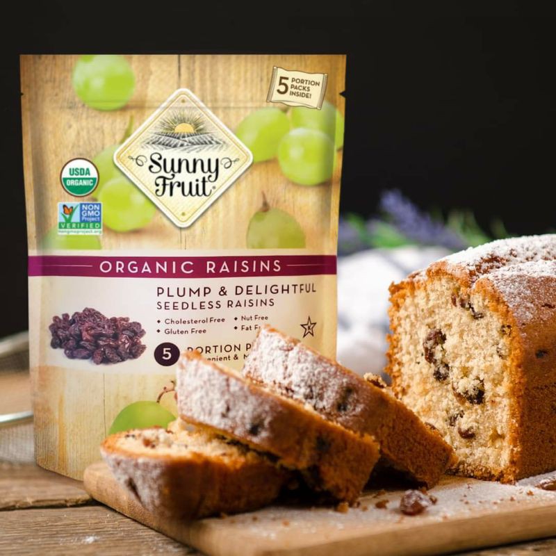 Nho khô hữu cơ Sunny Fruit thơm ngon cho bé ăn dặm, gói nhỏ 50gr