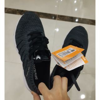 Giầy thể thao nữ size 35