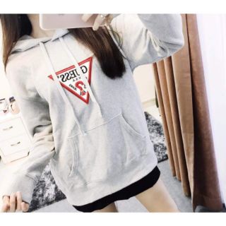 Áo Hoodie Guess