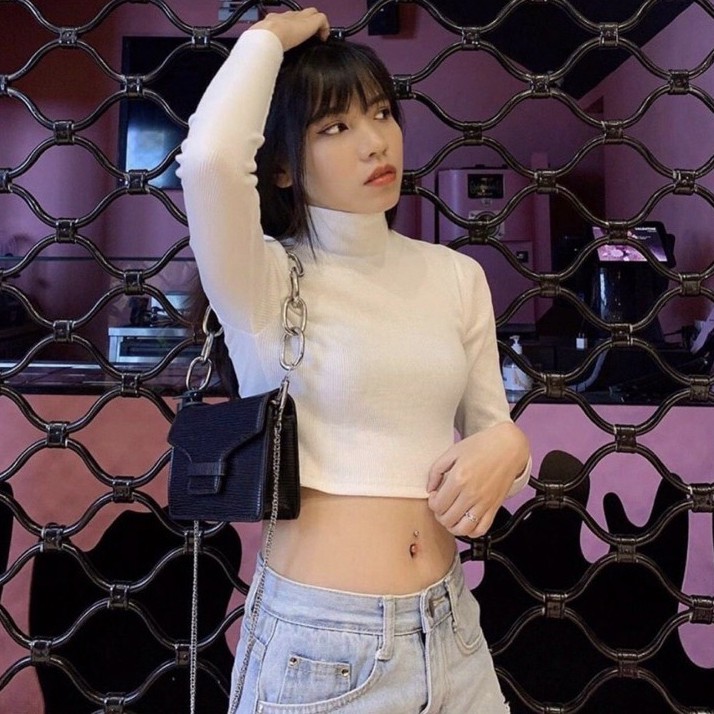 Áo Croptop Cổ Lọ Dài Tay Chất Thun Co Dãn 4 Chiều Mùa Trắng Freesize  "CROPTOP CỔ LỌ TAY DÀI" | BigBuy360 - bigbuy360.vn