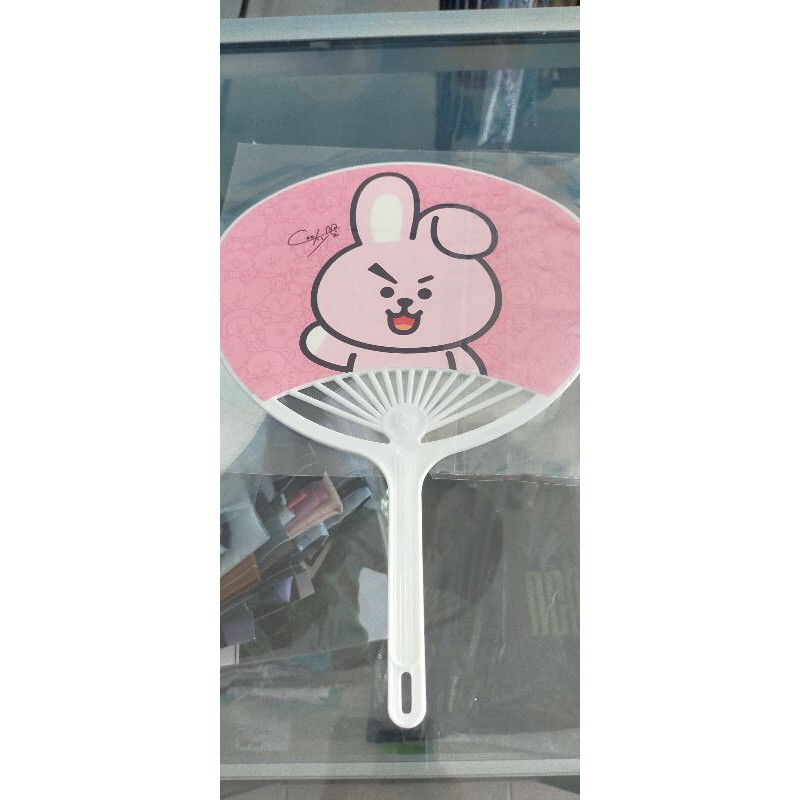 Quạt Cầm Tay In Hình Bt21 Dễ Thương