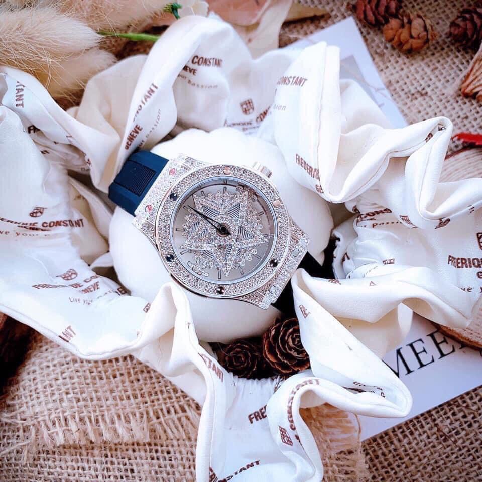 Đồng Hồ Davena Nữ Dây Silicon Đen D31669 Silver Authentic 38mm