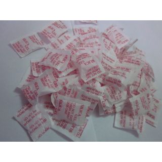 túi hút ẩm đỏ