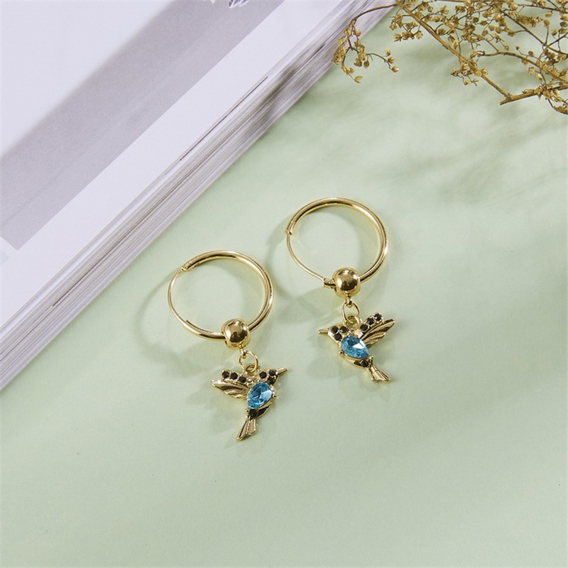 Khuyên Tai Dáng Tròn Đính Đá Pha Lê Hình Chú Chim Thanh Lịch Và Tinh Tế Cho Nữ