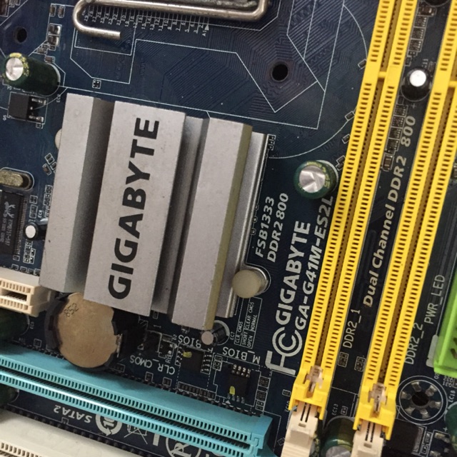 Main Gigabyte   GA-G41M-ES2L hang Chính hãng nguyên zin