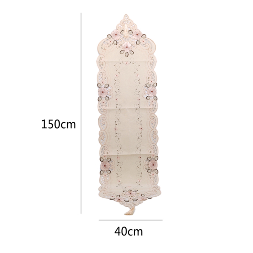 Khăn trải bàn thêu viền ren phong cách cổ điển