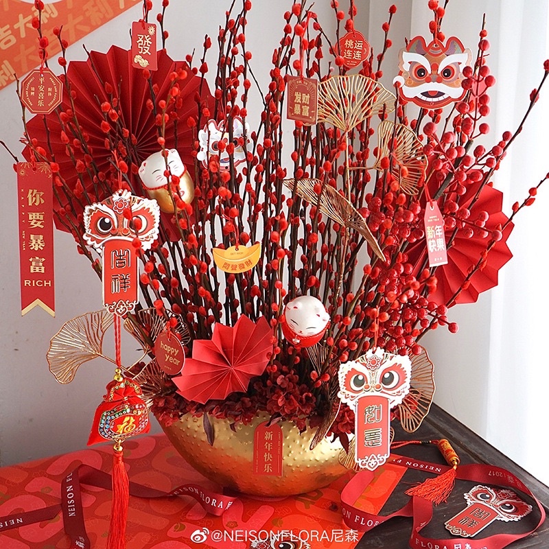 Mèo thần tài có chuông - phụ kiện treo bình hoa decor