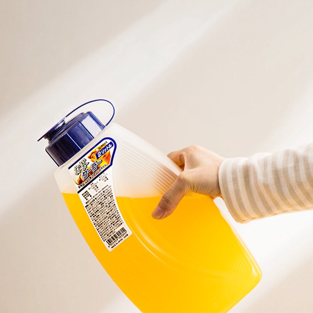 Bình nước nhựa cao cấp Nakaya của Nhật loại 1 lít và 2 lít