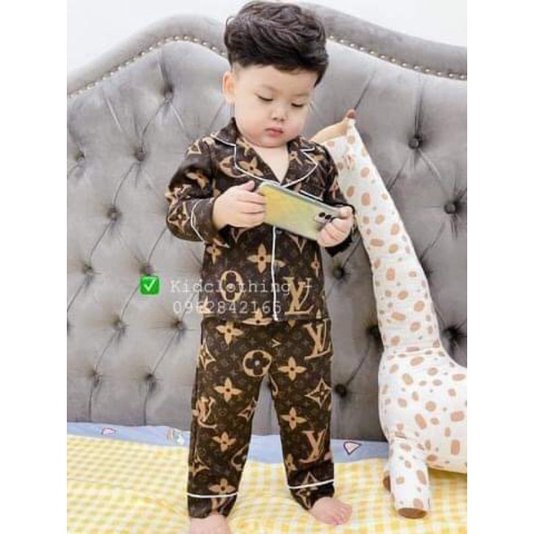 Bộ mặc nhà LV sành điệu bé trai - Bộ pijama lụa loại 1 cho bé