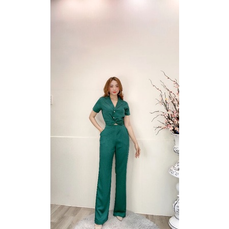 Set bộ quần dài áo cổ vest kiểu croptop