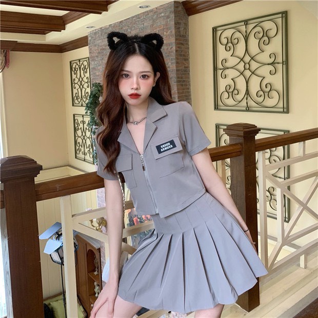 Set áo croptop kèm chân váy xếp ly HB thiết kế năng động thể thao S066 | BigBuy360 - bigbuy360.vn