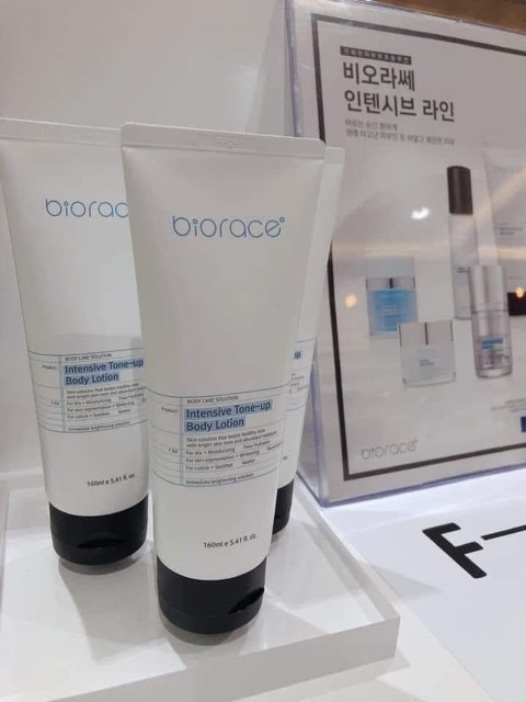Kem Dưỡng Trắng Da Nâng Tone Biorace Intensive toneup Cream