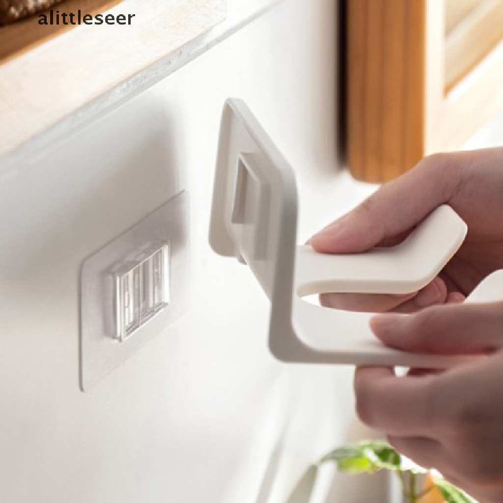 Giá đỡ máy sấy tóc gắn tường tiện dụng