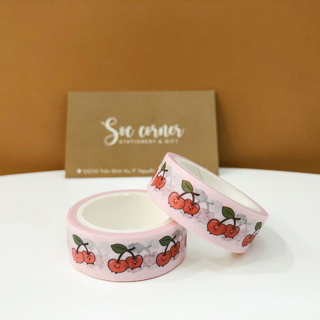 1 cuộn băng dính nhỏ (washi tape) trang trí sổ tay