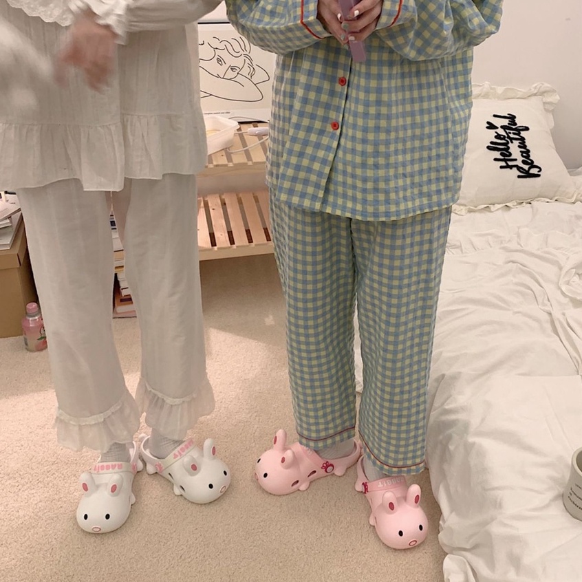 Dép sục cross hình thỏ trắng dễ thương cute nam nữ 🐻 Mã 106.