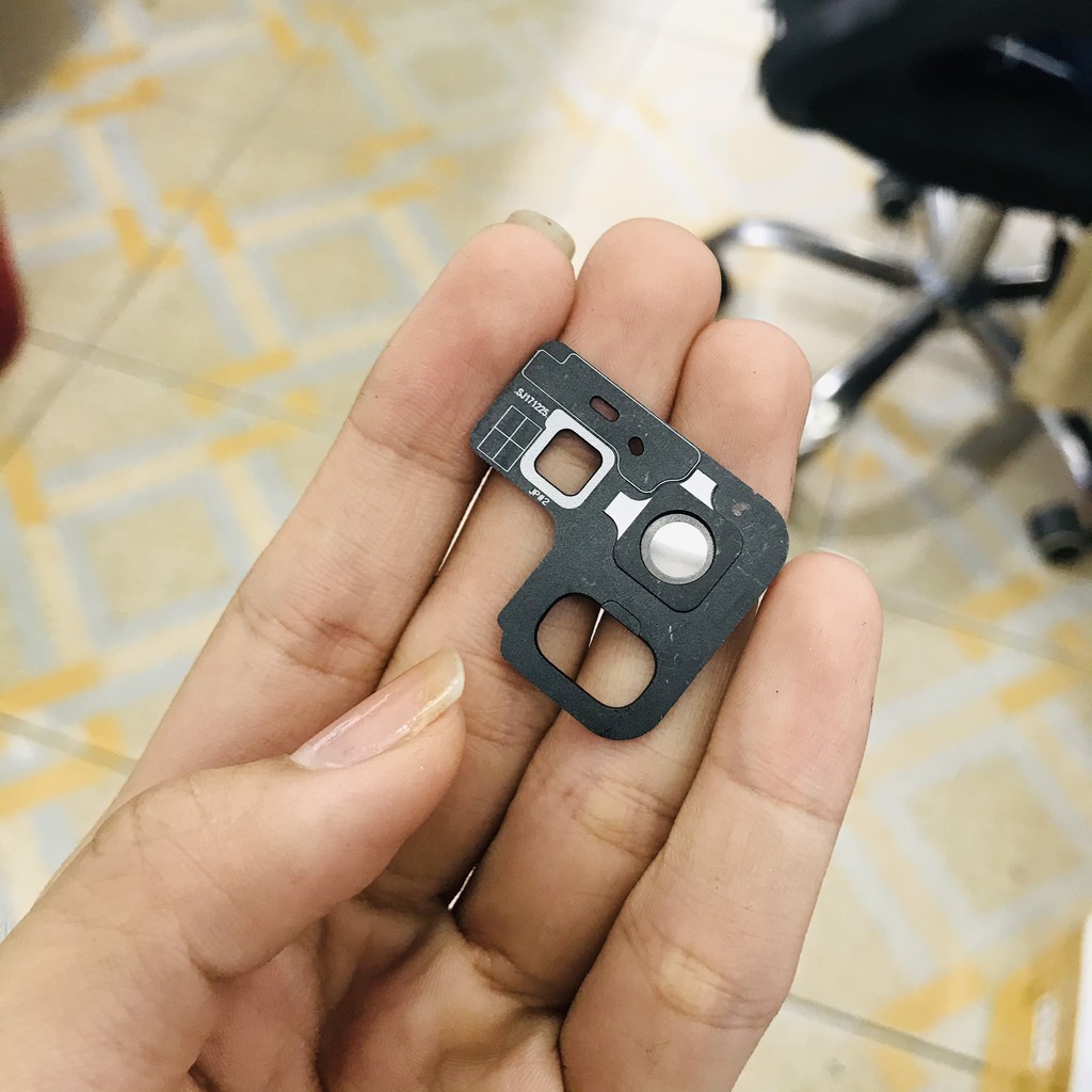Kính camera Samsung A8 ( 2018) chính hãng , bảo hành lỗi