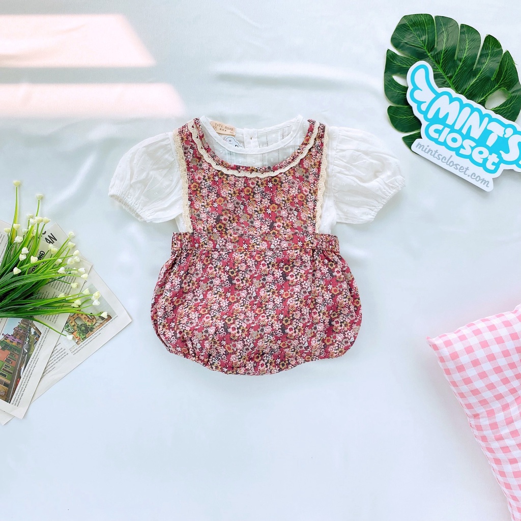 Set body bé gái yếm phối ren hoạ tiết hoa nhí cho sơ sinh 1 2 tuổi tuổi MINTSCLOSET Mint's Closet - YE5028